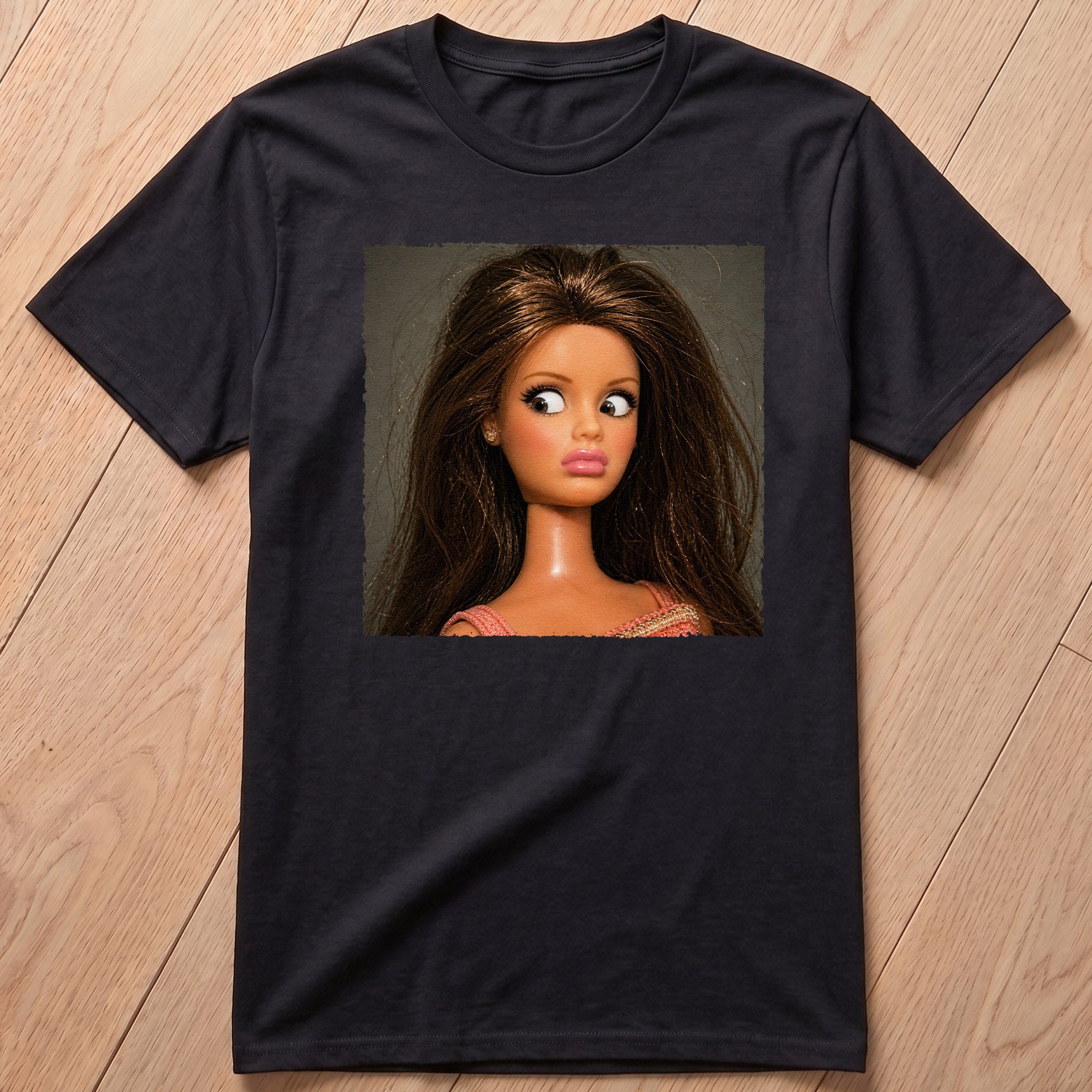 Judging In Silence Design T-Shirt