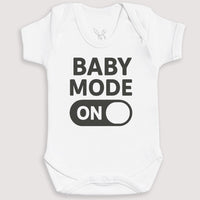 Baby Mode On - Baby Gift Set - Baby Bodysuit Gift Set