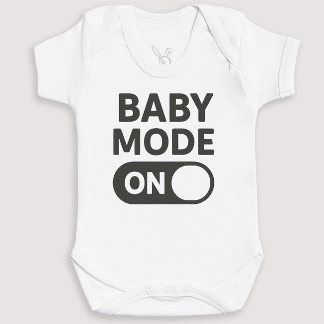 Baby Mode On - Baby Gift Set - Baby Bodysuit Gift Set