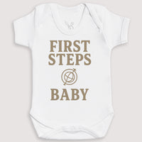 First Steps Baby - Baby Gift Set - Baby Bodysuit Gift Set