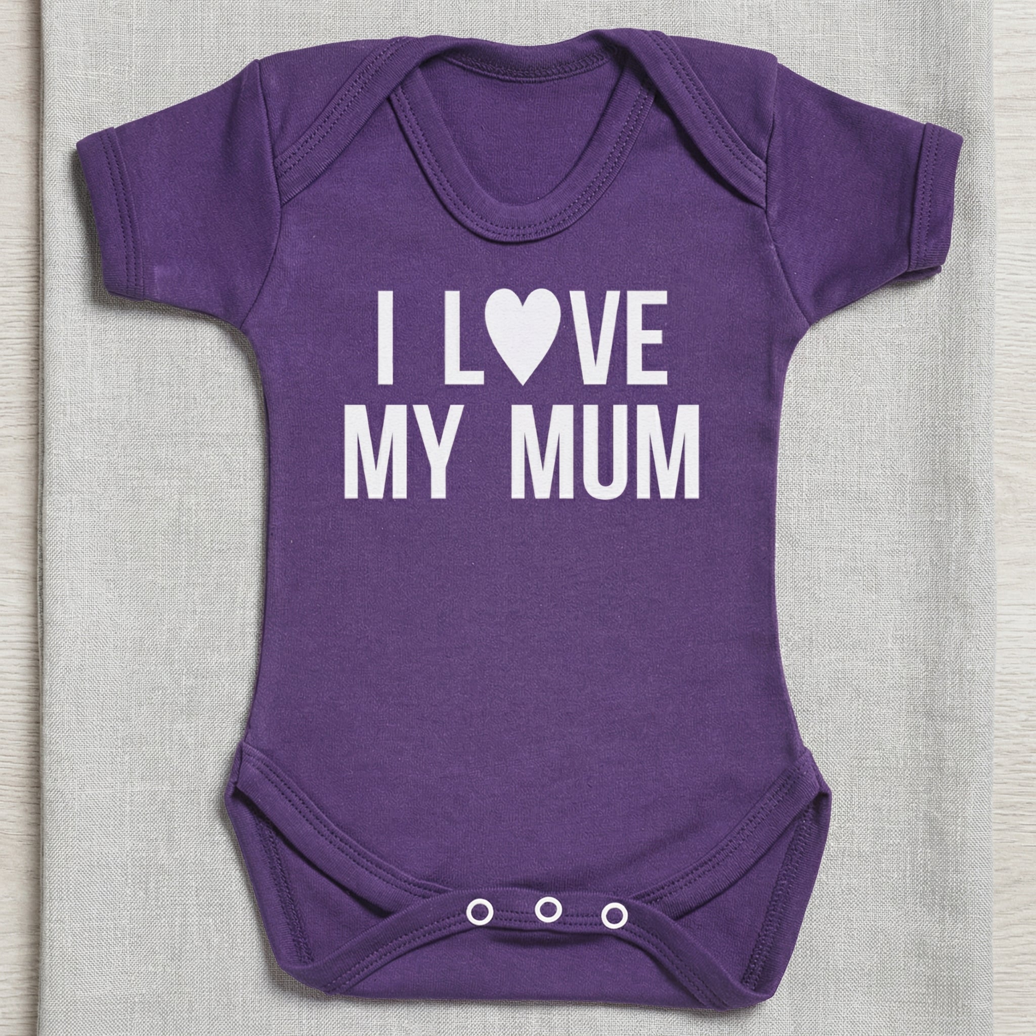 I Love My Mum - Baby Bodysuit - Newborn to 24 Months