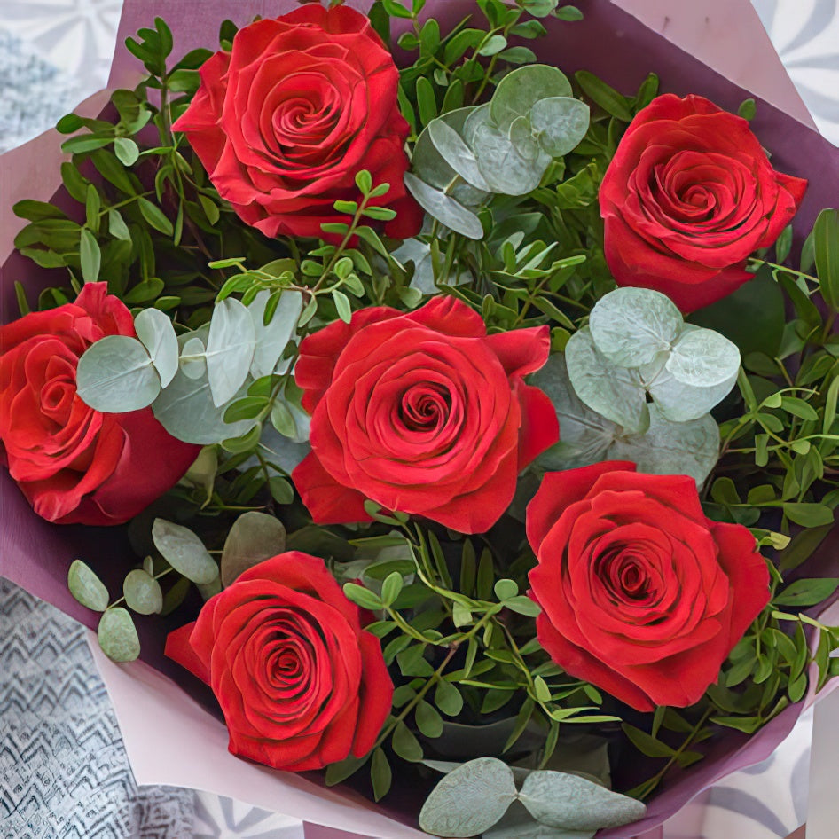 6 Red Rose Bouquet - Romantic Gift for her - Romantic Gift for him