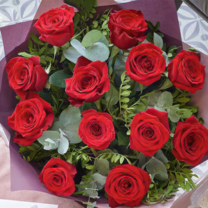 12 Luxury Red Rose Hand Tied Bouquet - Dozen Red Roses