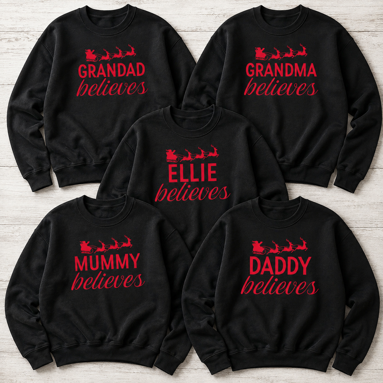 Personalisierter Name Believes &amp; Sleigh – Weihnachtspullover-Sweatshirt – Alle Größen