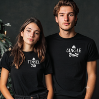 Lametta- und Jingle-Taschendesign – Passende Weihnachtsoberteile für die ganze Familie – Komplettset