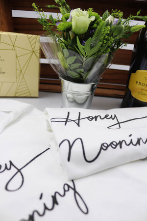 Lovely Wedding Hamper - With Fresh Flowers